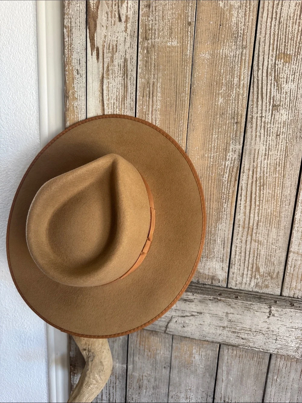 Lack of Color Teak Rancher hat Kids Wide-Brim in Tan - one size Australian wool